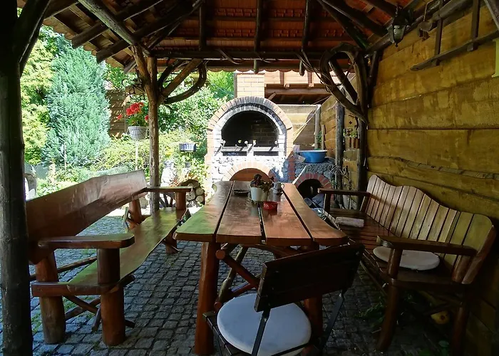 ベッド・アンド・ブレックファスト Willa Joanna シュツァブノ・ズドルイ